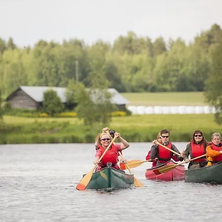 Majatalo Pihlajapuu 게스트하우스