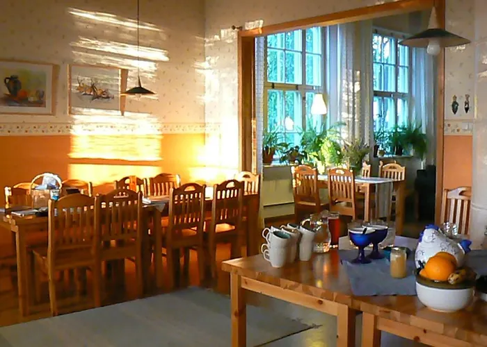 Majatalo Pihlajapuu Gæstehus