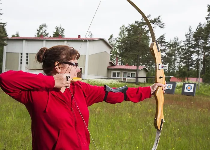 Majatalo Pihlajapuu *